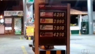 Preço da gasolina volta a subir e chega a R$ 4,29 nos postos de Goiânia