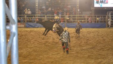 Maurício e Eduardo agitam a segunda noite do 1º Rodeio Direito de Viver e 2º Leilão em prol do HCB em Ouvidor