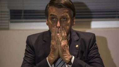 Bolsonaro perde recurso e é condenado a pagar R$ 150 mil a fundo de defesa LGBT
