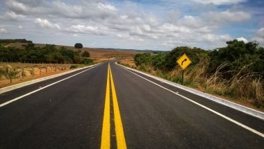 Programa do Governo Estadual inaugura mais de 220 quilômetros de rodovias