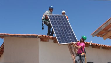 Residencial de Corumbaíba receberá energia fotovoltaica do projeto Casa Solar do Governo de Goiás