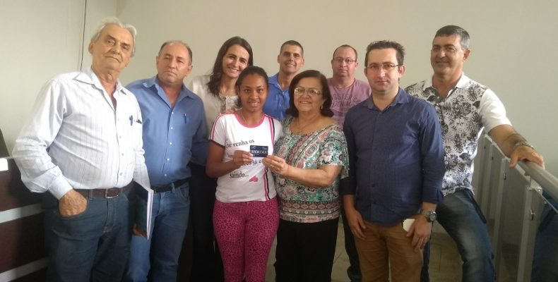 Gustavo Sebba contribui com entrega de benefícios do Governo de Goiás em Nova Aurora