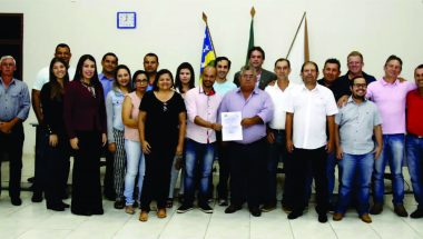 Câmara Ouvidor aprova Projeto de Lei nº 007/2018 autorizando a doação de área para empresa Saneamento de Goiás S/A