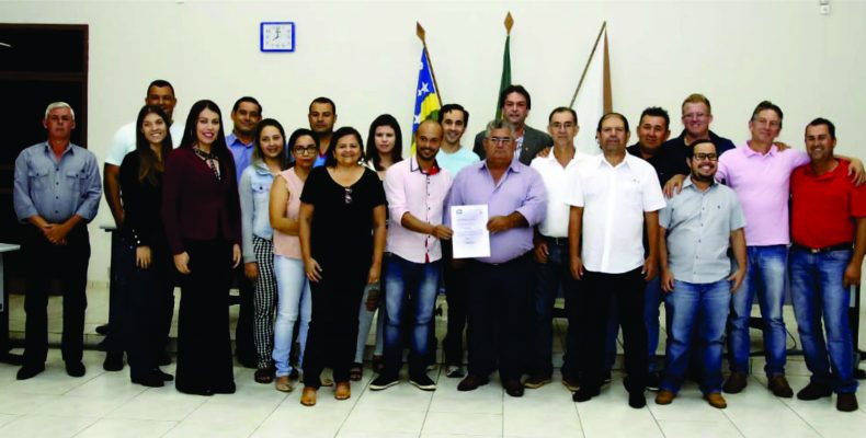 Câmara Ouvidor aprova Projeto de Lei nº 007/2018 autorizando a doação de área para empresa Saneamento de Goiás S/A