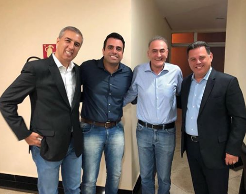 Resultado de imagem para gustavo e jardel sebba