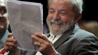 Lula e outros acusados são absolvidos por obstrução de Justiça