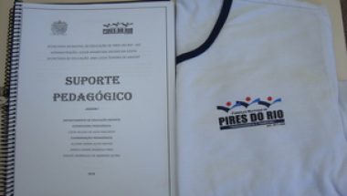 MP e secretária de Educação de Pires do Rio firmam acordo de readequação de material e uniforme escolar