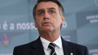 Médico confirma cirurgia de Bolsonaro para o dia 28 de janeiro