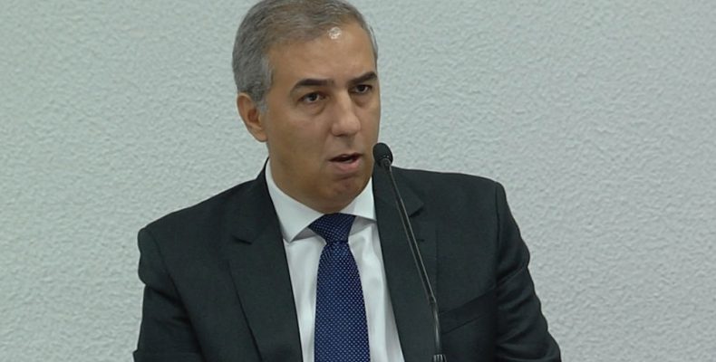 Ex-governador José Eliton depõe na CPI da Enel na Assembleia Legislativa