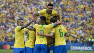 Brasil passa fácil pelo Peru e garante classificação para as Quartas de Final