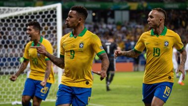 Brasil vence Argentina e volta a final da Copa América após 12 anos