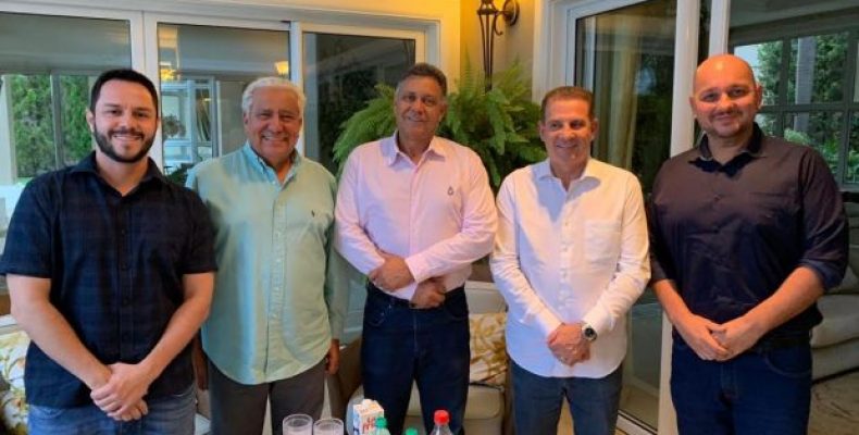 PSD de Catalão reúne-se com Vilmar Rocha e Vanderlan para articular candidato próprio a prefeito da cidade