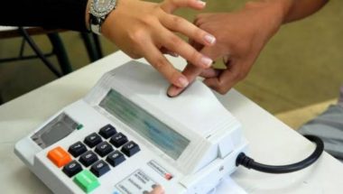 TSE exclui biometria nas eleições para evitar aglomeração