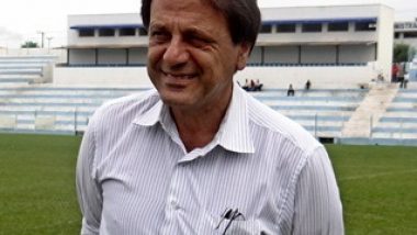 Goiás 24 horas: Adib Elias torra 180 mil da Covid-19 sem licitação com propaganda em meio ao caos na saúde pública de Catalão