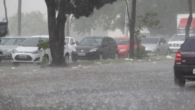 Chuva deve chegar a Goiás no próximo domingo (20), afirma Inmet