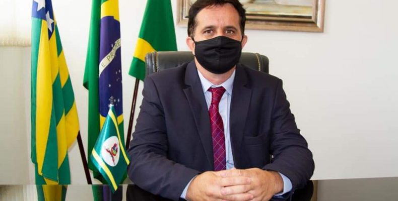 Prefeito eleito Allison Peixoto é empossado em clima de alegria e emoção em Goiandira