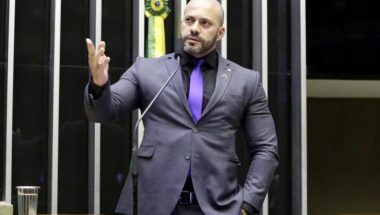Moraes, do STF, manda prender deputado Daniel Silveira após ataques a ministros da corte