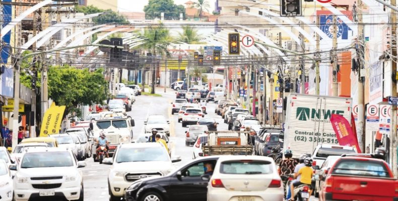 Parte dos municípios de Goiás adota rigidez orientada pelo Estado