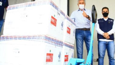 Terceira remessa: 77,8 mil doses da Coronavac chegam em Goiás