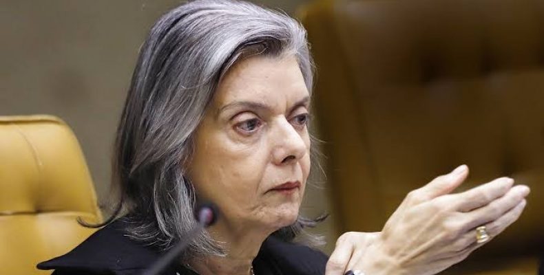 Cármen Lúcia muda voto e 2ª turma do STF declara parcialidade de Moro na condenação de Lula