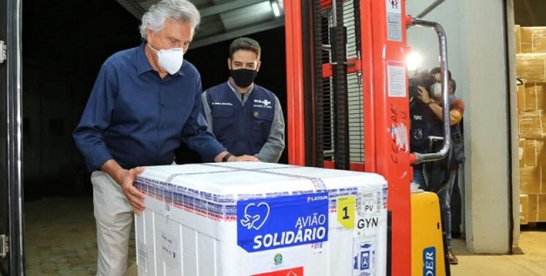 Goiás recebe mais 187.750 vacinas contra a covid-19