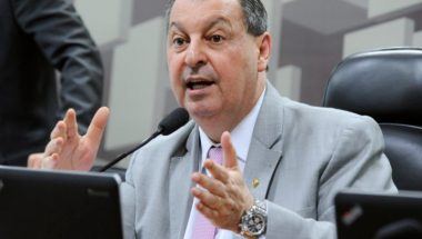 CPI da Covid-19 elege Omar Aziz presidente; Renan Calheiros será relator