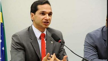 Pedro Paulo pede à OAB-GO eleições virtuais e participação de inadimplentes