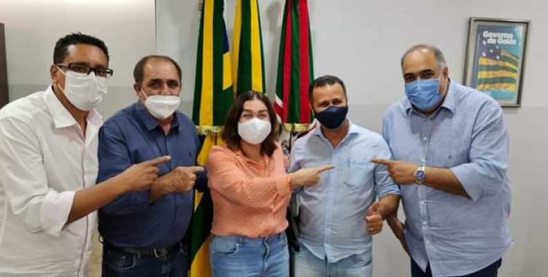 Despanchando: Luiz Sampaio recebe prefeito de Colinas do Sul – Paulino Batista Vieira