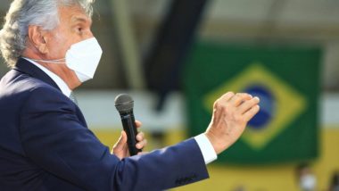 População com mais de 18 anos será vacinada até setembro em Goiás, anuncia Caiado