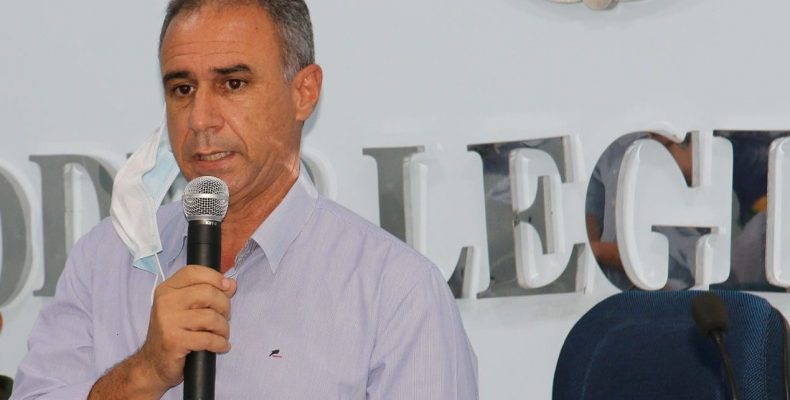 Urias Olegário afirma que trabalho do Legislativo de Corumbaíba foi positivo no primeiro semestre
