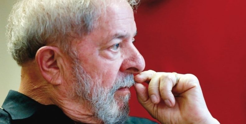 Com 2º turno na mira, Lula conversa com Jereissati e Cid Gomes