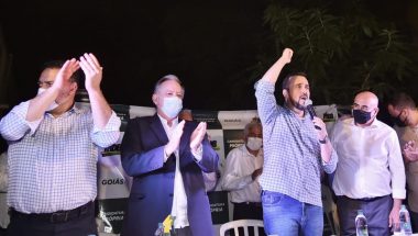 Emedebistas defendem candidatura própria em encontro com Gustavo Mendanha
