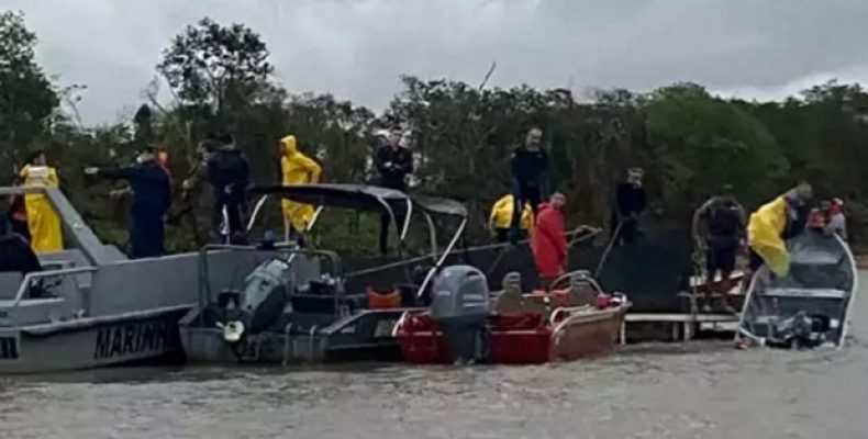 Chalana com goianos: chegam a 6 os mortos em naufrágio no Rio Paraguai