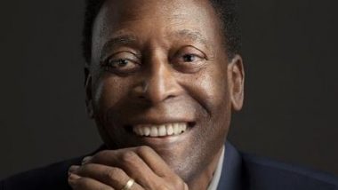 Pelé deixa hospital após internação para tratamento de tumor