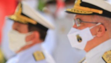 Bolsonaro sanciona lei que limita tatuagem para entrar na Marinha