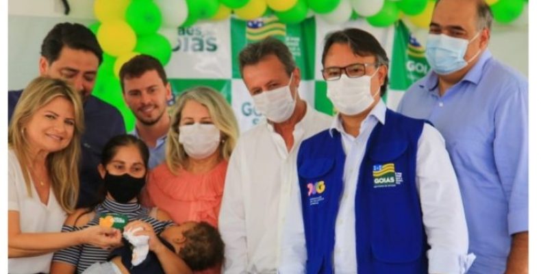 Ipameri: Luiz Sampaio participa de entrega do programa Mães de Goiás