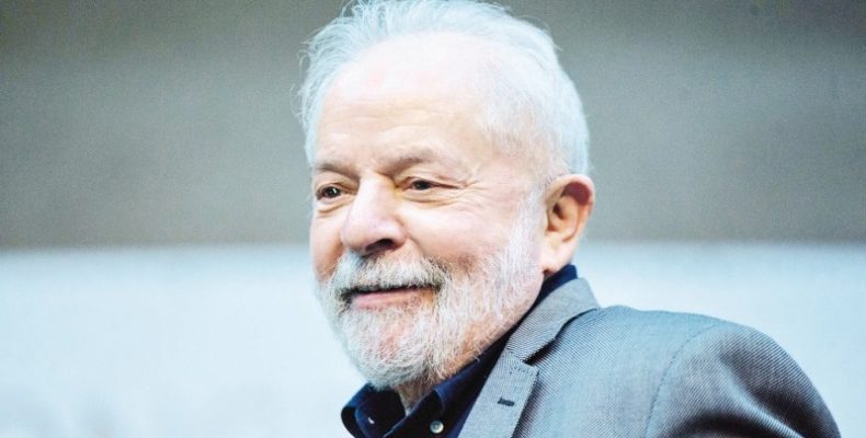Lewandowski suspende ação contra Lula e cita Vaza Jato