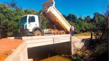 As obras da nova ponte sobre o córrego José Frederico entram em sua fase final.