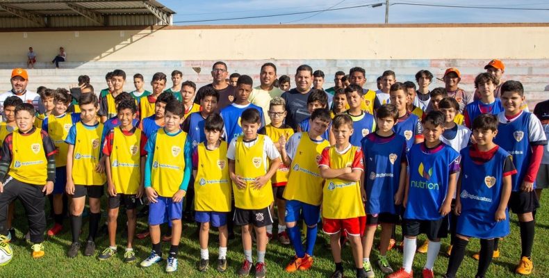 Prefeitura de Ouvidor lança novo projeto de futebol em parceria com a ABECAT e CMOC