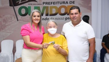 OUVIDOR: Mais de 400 Cartões Moradia Digna foram entregues aos beneficiados pelo programa nesta quarta-feira (14)