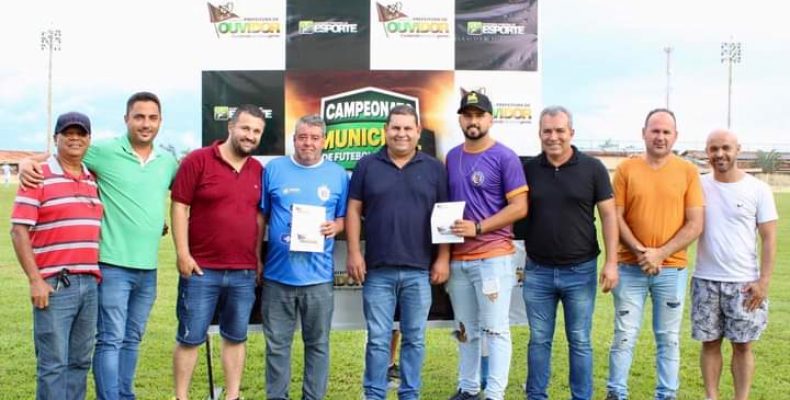 Esporte: Início do Campeonato Municipal de Futebol de Campo em Ouvidor