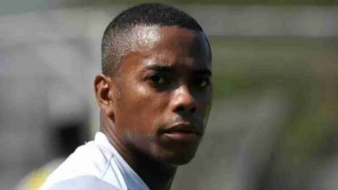 Robinho considera voltar a jogar e dois clubes procuram o ex-jogador