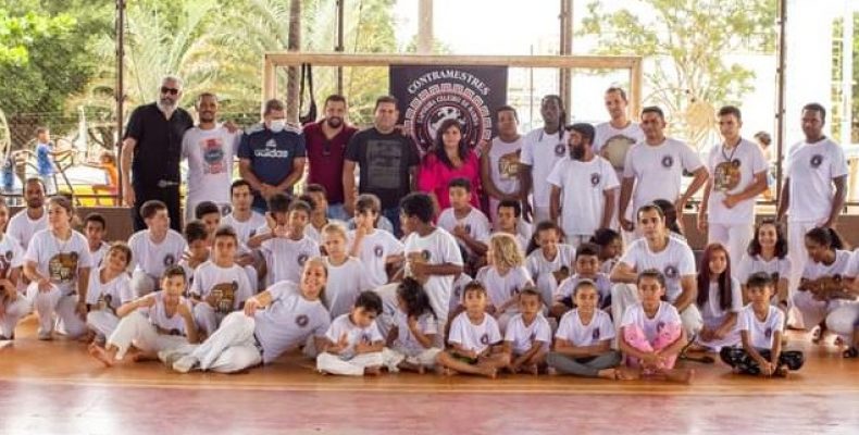 Cultura:  Apresentação de capoeira seguido pelo show do Grupo Salseiro e Dj Sann marcam o 2º Domingo Cultural de Ouvidor