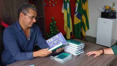 Parceria com Governo de Goiás resulta em obras e desenvolvimento para Anhanguera