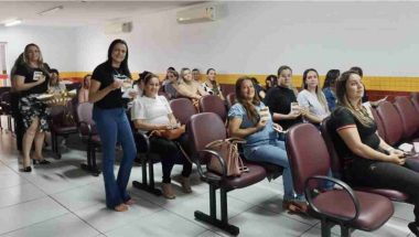 Ouvidor: A Secretaria de Educação realizou esta semana, mais uma formação continuada de professores na Escola Municipal Profª Ediene da Silva Dias