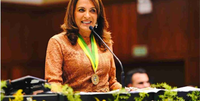 SEM ESPECULAÇÕES: Gracinha Caiado comenta eventual candidatura ao Senado em 2026