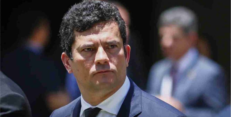 PGR pede prisão de Sérgio Moro por dizer que Gilmar Mendes vende habeas corpus