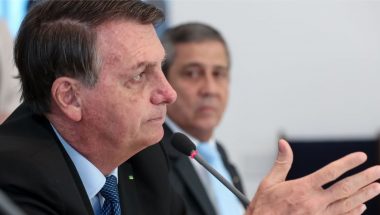 TSE começa julgamento de ação que pode tornar Bolsonaro inelegível até 2030