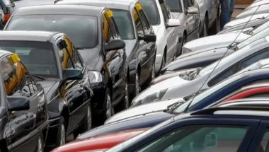 Governo dará incentivo a troca de caminhões em pacote do carro popular