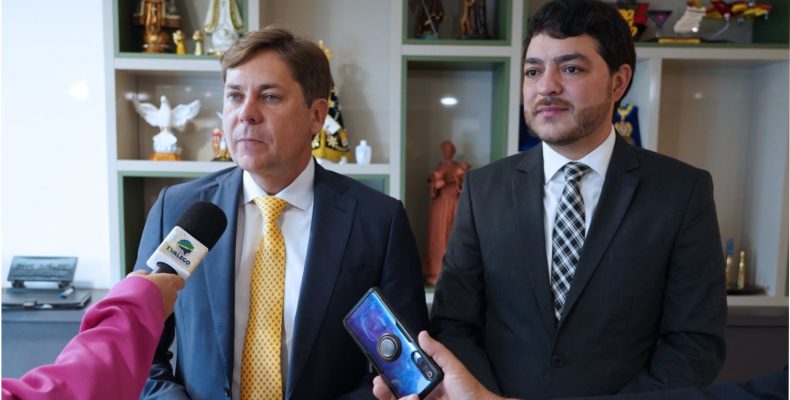 Bruno Peixoto anuncia economia de R$ 12 milhões com encerramento locação de veículos na Assembleia